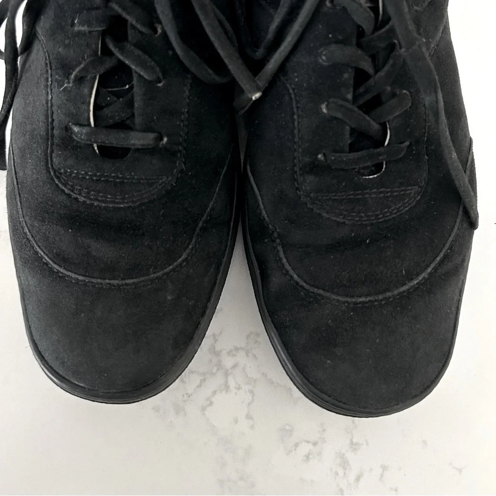 Tod's Sneaker Shoe Nubuck Leather Black Women's Size 7.5 Soft Comfort EU 37.5